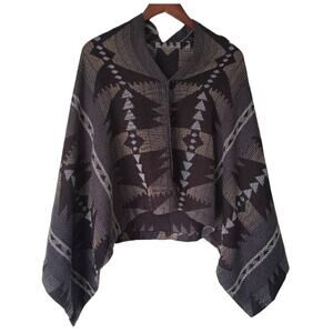 Aztec Print Button Front Boho Shark Bite Poncho Wrap